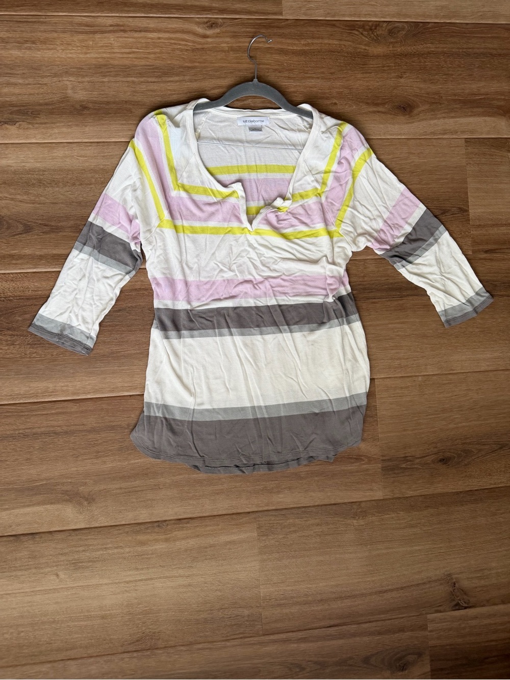 Liz Claiborne Striped V-Neck Long Sleeve Top in White, Pink, Gray & Yellow